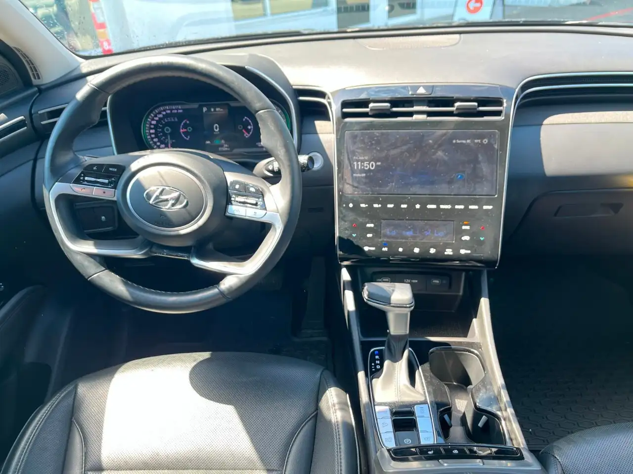 Hyundai TUCSON снимка Hyundai TUCSON