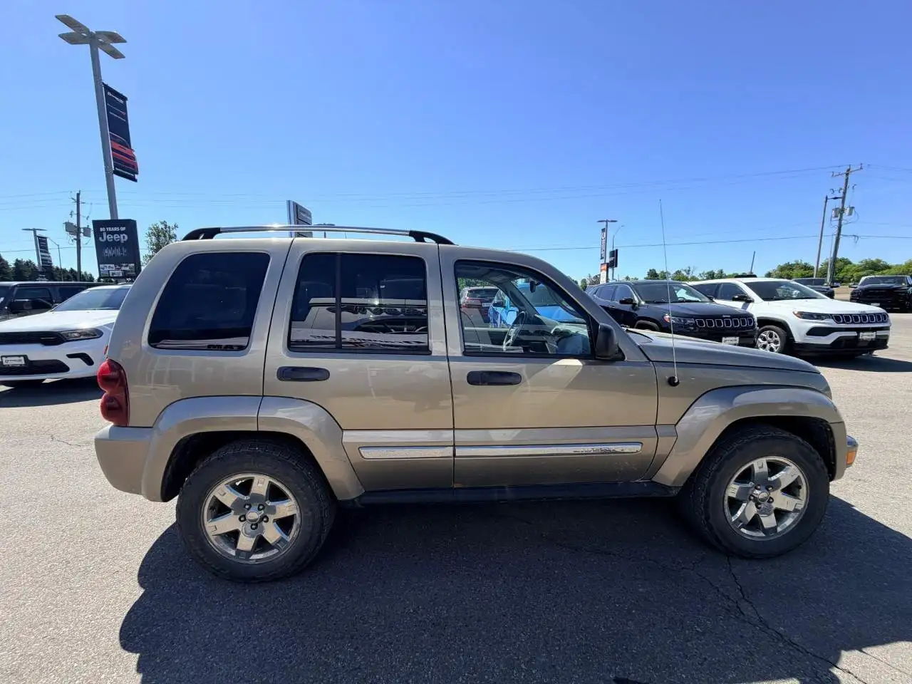 Jeep Liberty fotografie Jeep Liberty