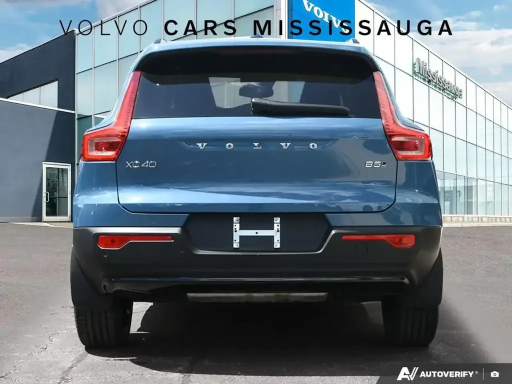 Volvo XC40 снимка Volvo XC40