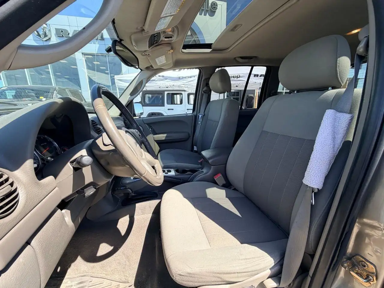 Jeep Liberty fotografie Jeep Liberty