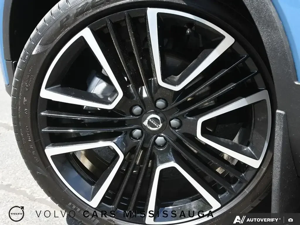 Volvo XC40 снимка Volvo XC40