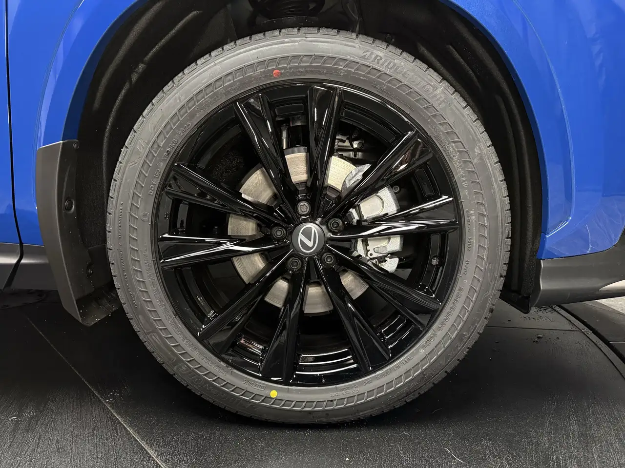 Lexus NX снимка Lexus NX