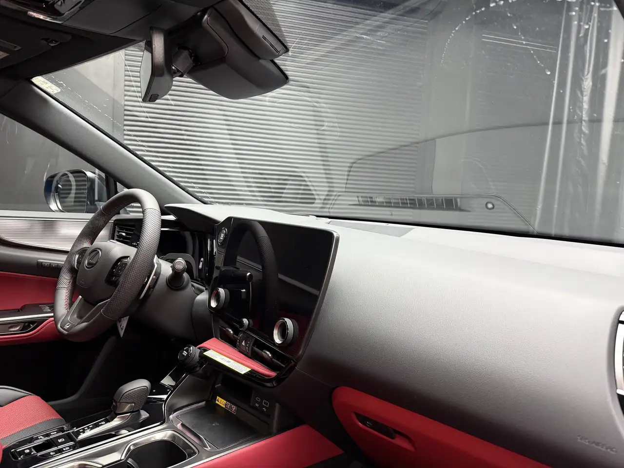 Lexus NX снимка Lexus NX