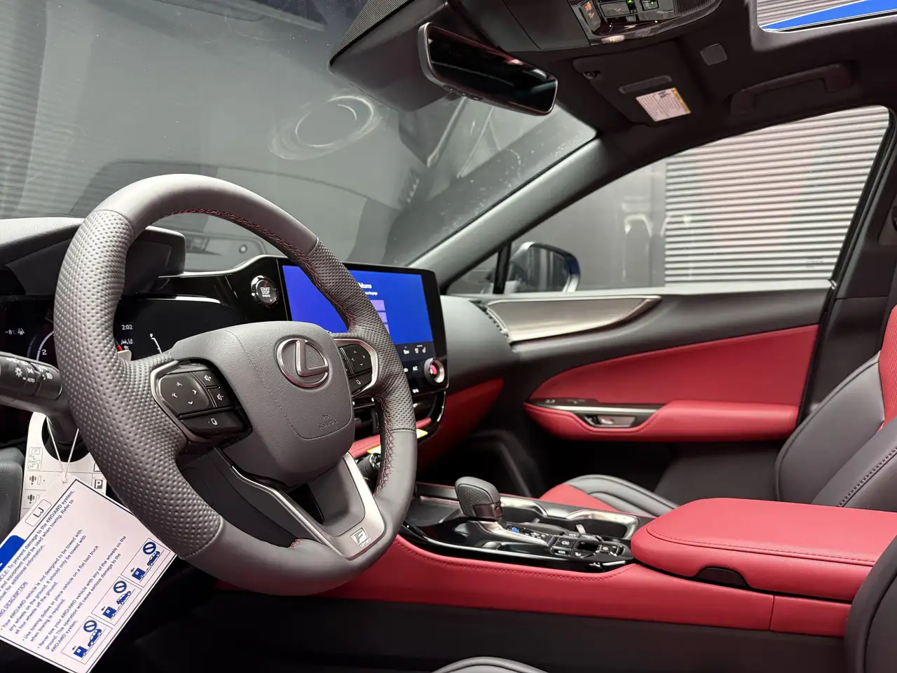 Lexus NX снимка Lexus NX
