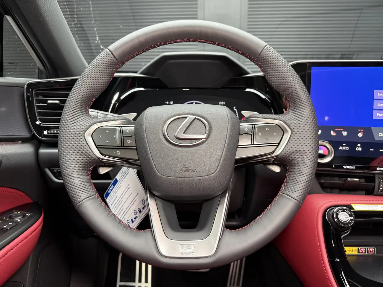 Lexus NX снимка Lexus NX