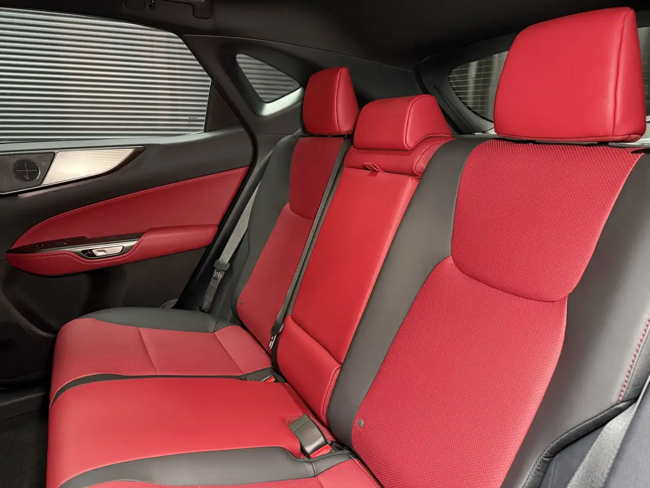 Lexus NX снимка Lexus NX