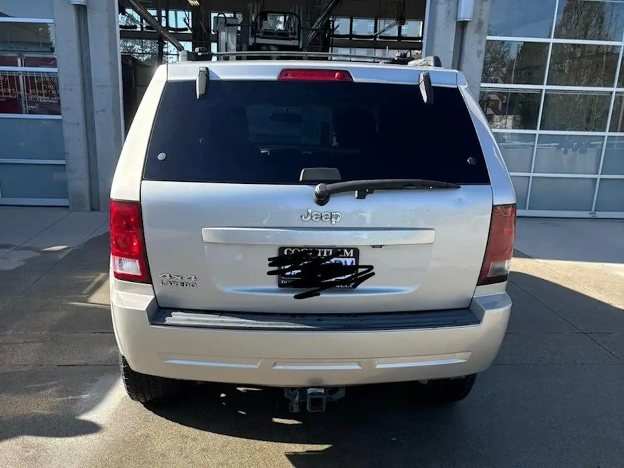 Jeep Grand Cherokee photo Jeep Grand Cherokee