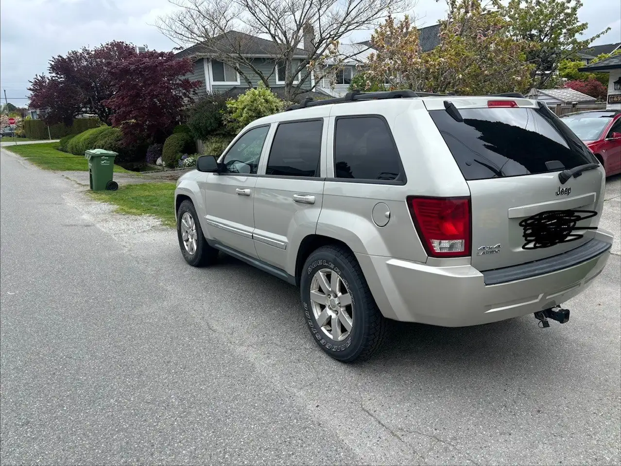 Jeep Grand Cherokee photo Jeep Grand Cherokee