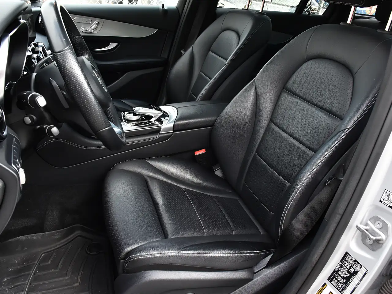 Mercedes-Benz GLC fotografie Mercedes-Benz GLC