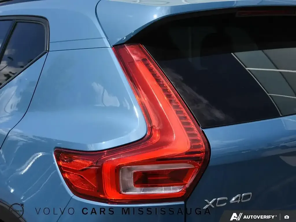 Volvo XC40 снимка Volvo XC40