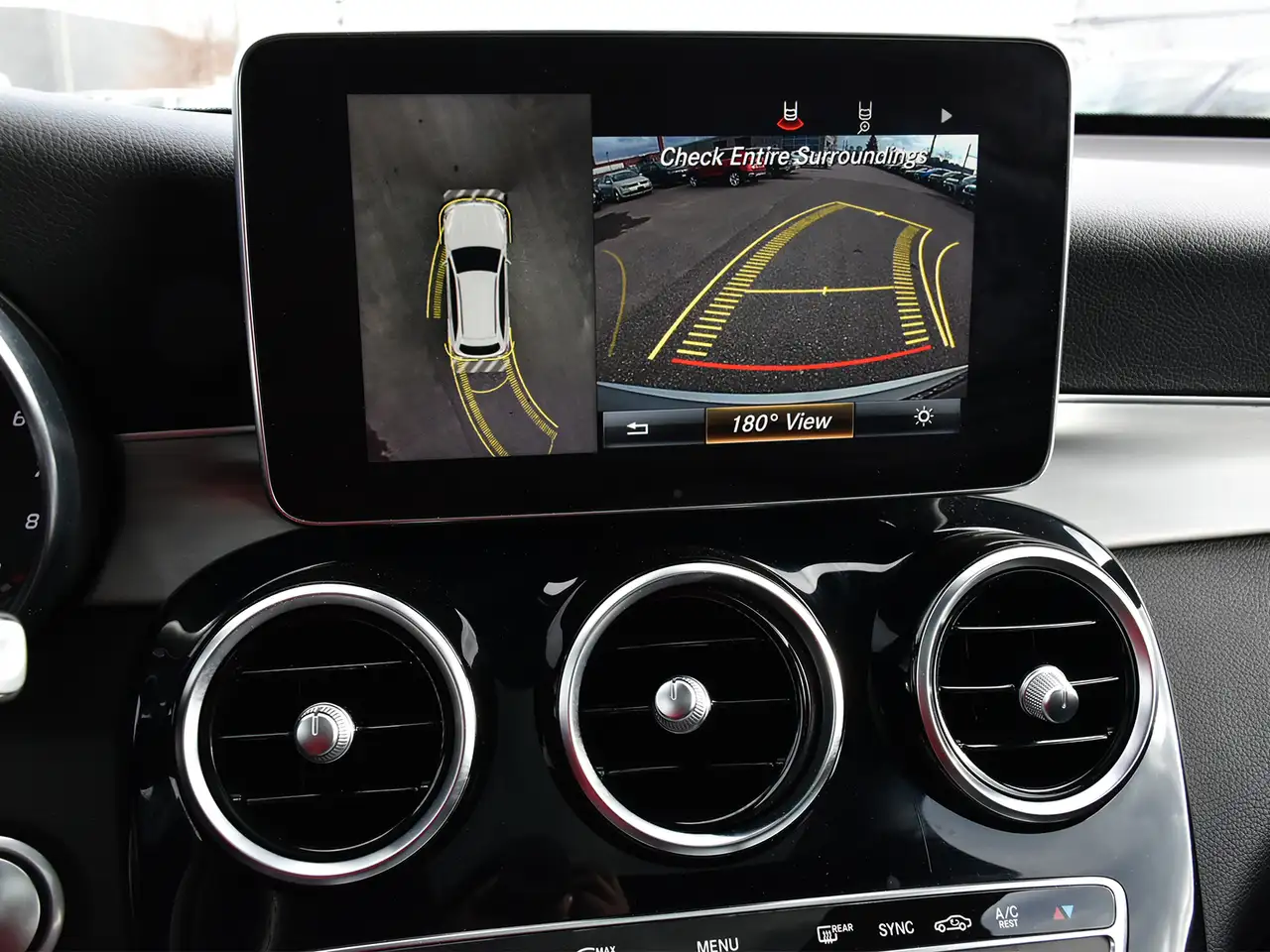 Mercedes-Benz GLC fotografie Mercedes-Benz GLC