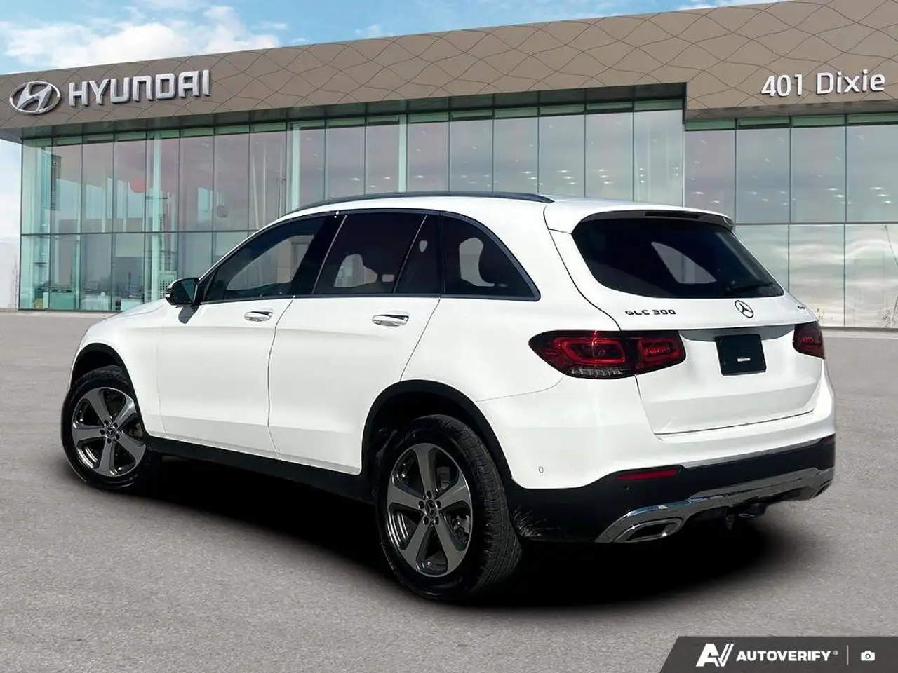 Mercedes-Benz GLC снимка Mercedes-Benz GLC