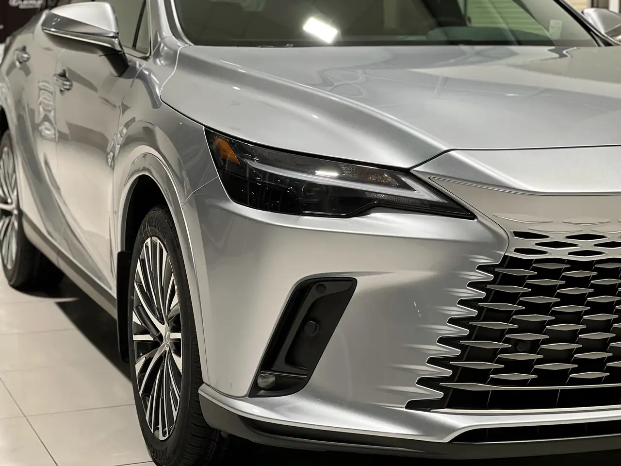 Lexus RX снимка Lexus RX
