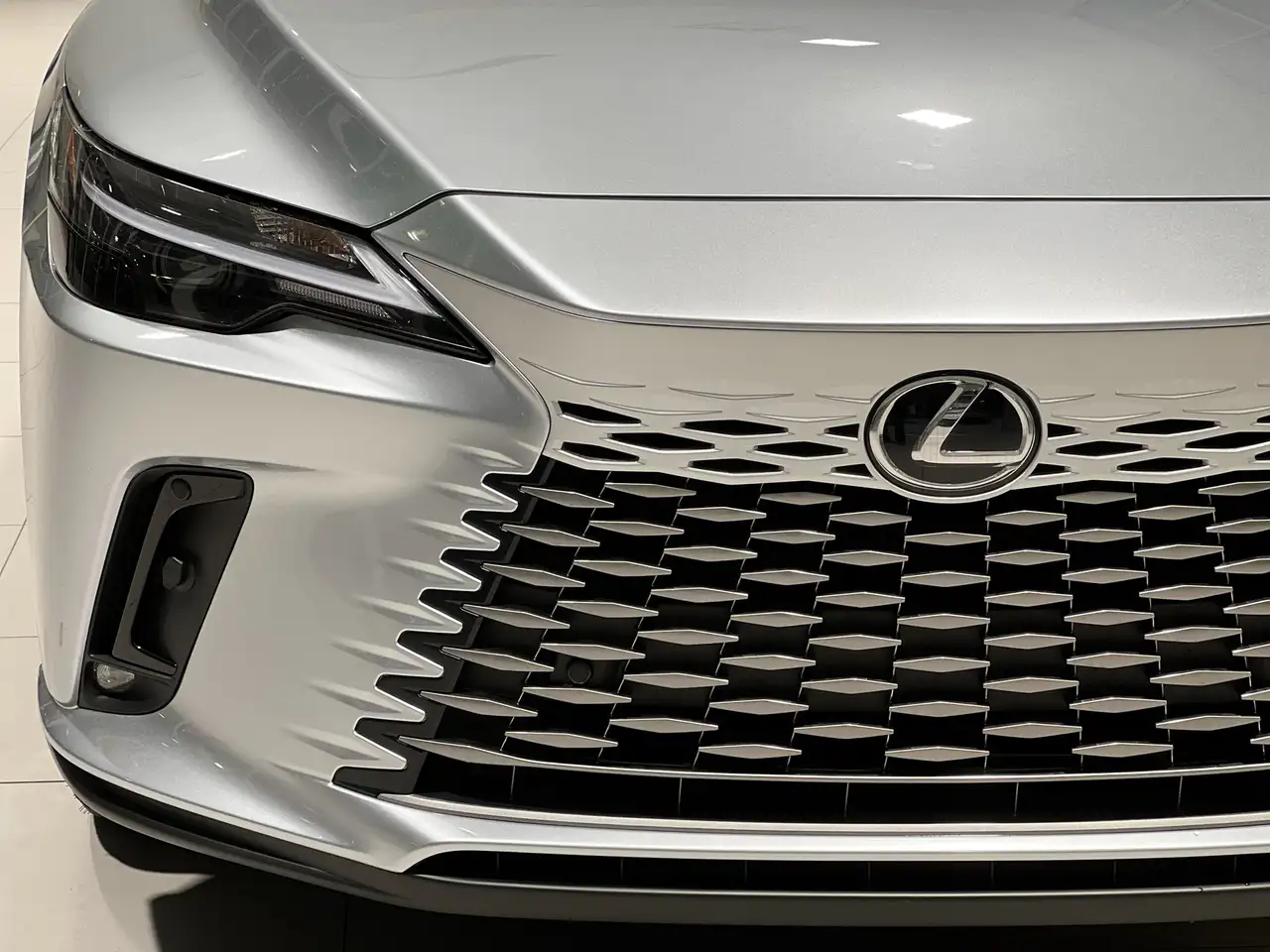Lexus RX снимка Lexus RX