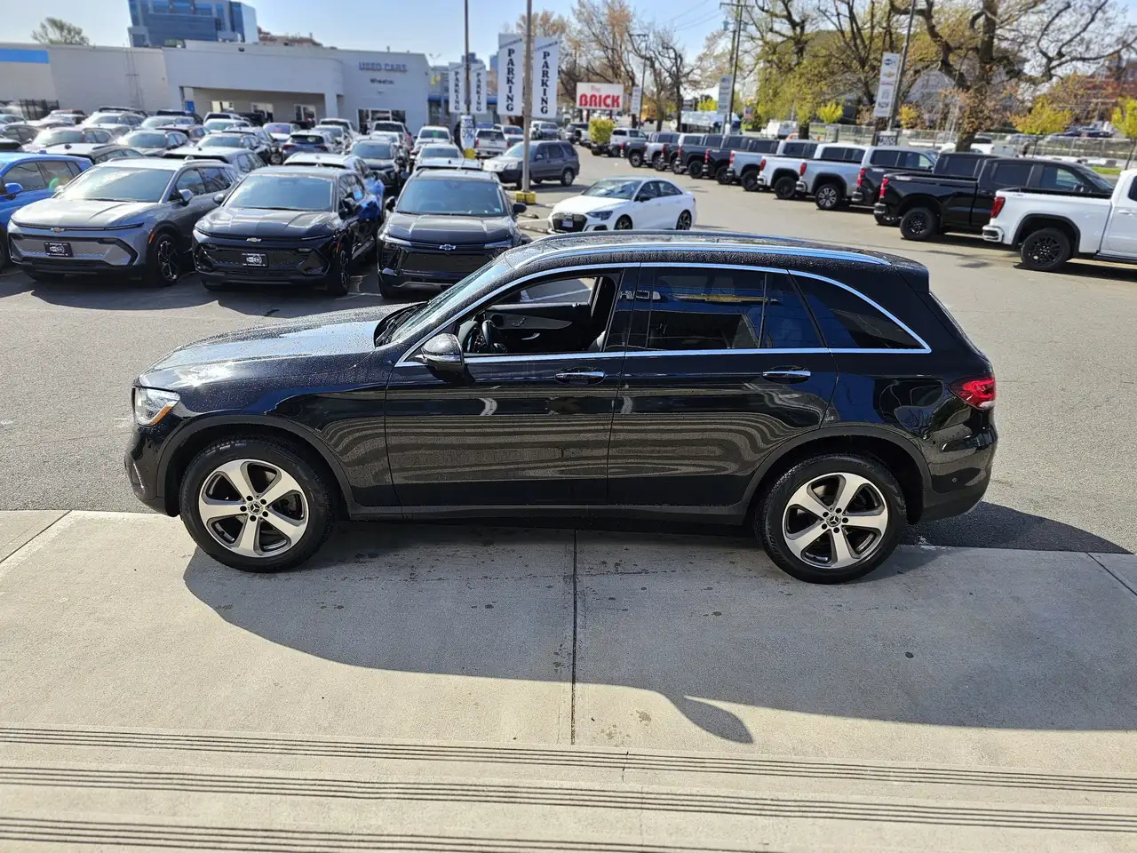 Mercedes-Benz GLC снимка Mercedes-Benz GLC