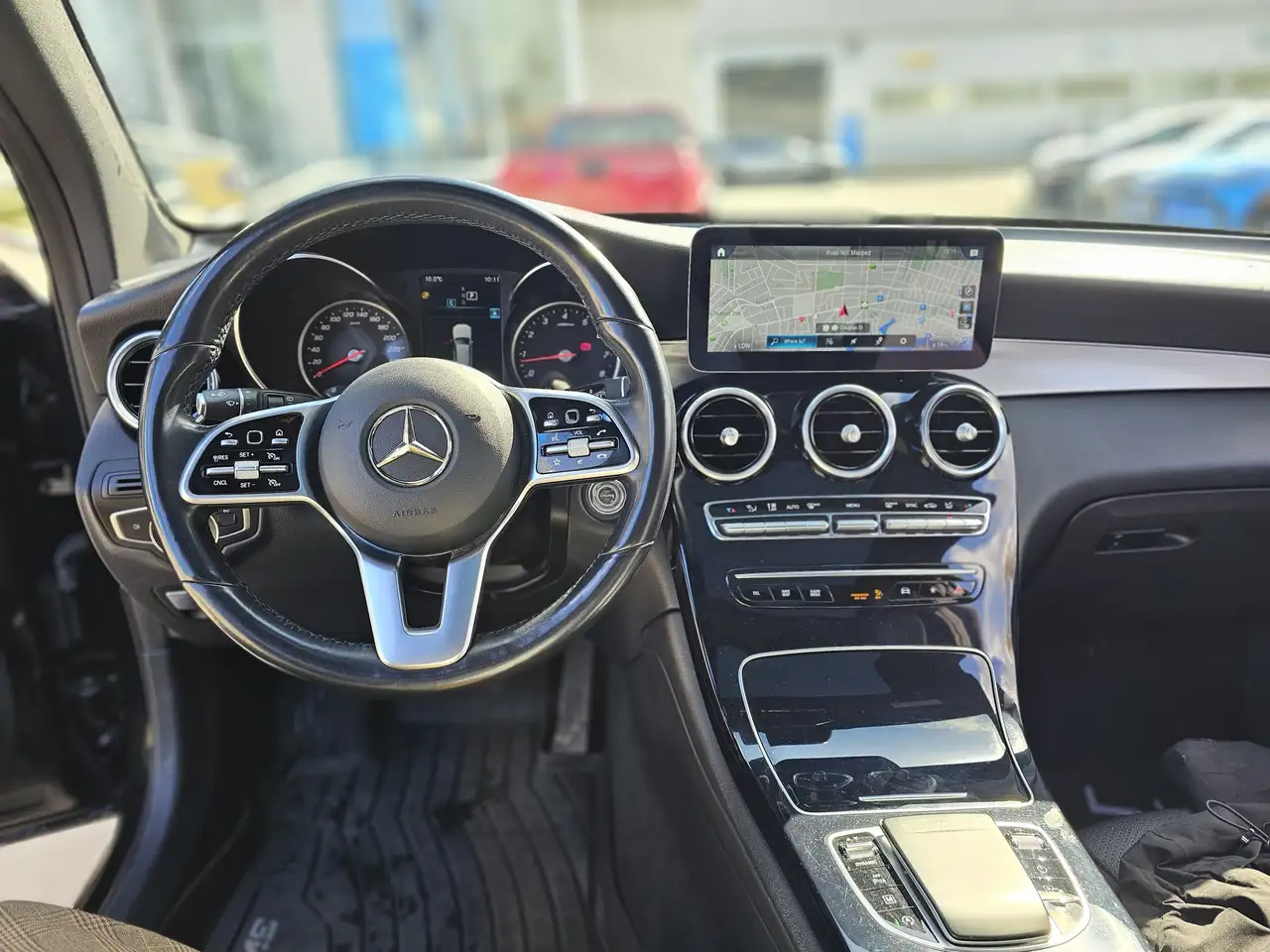 Mercedes-Benz GLC снимка Mercedes-Benz GLC