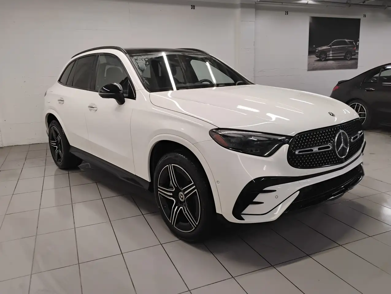 Mercedes-Benz GLC снимка Mercedes-Benz GLC