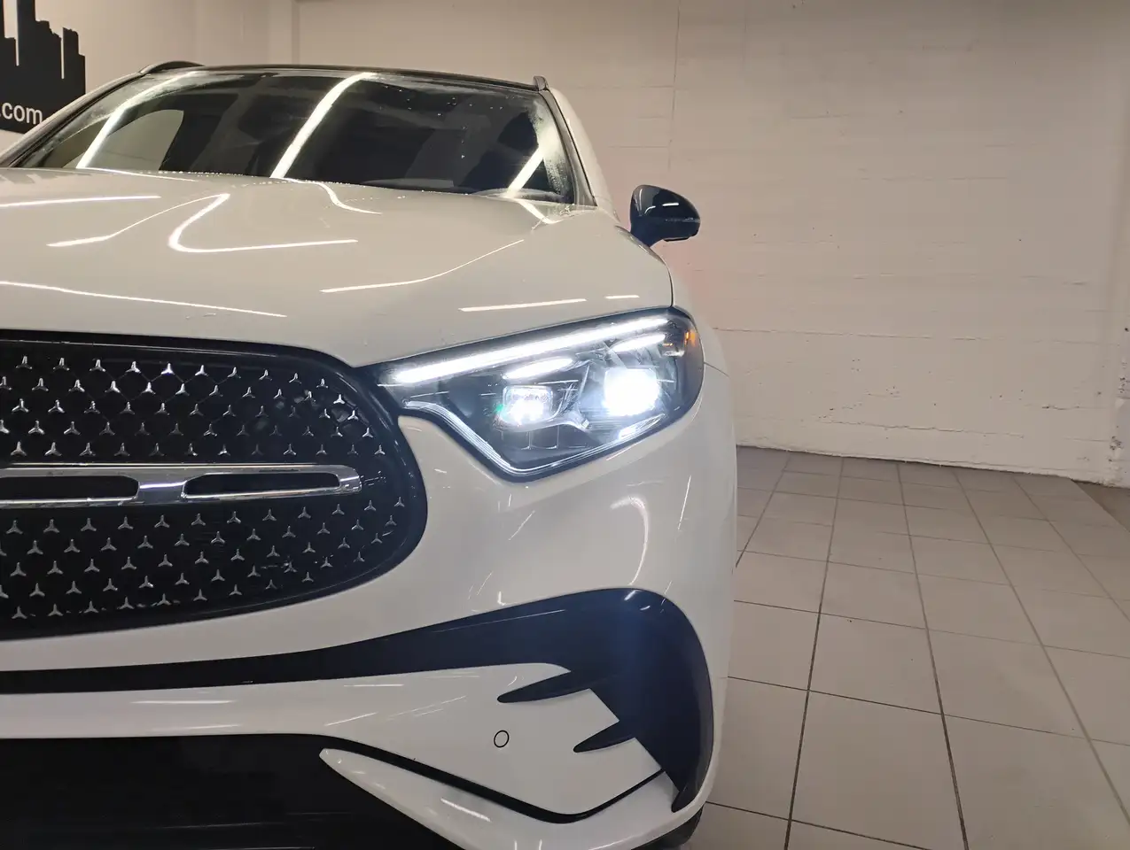 Mercedes-Benz GLC снимка Mercedes-Benz GLC