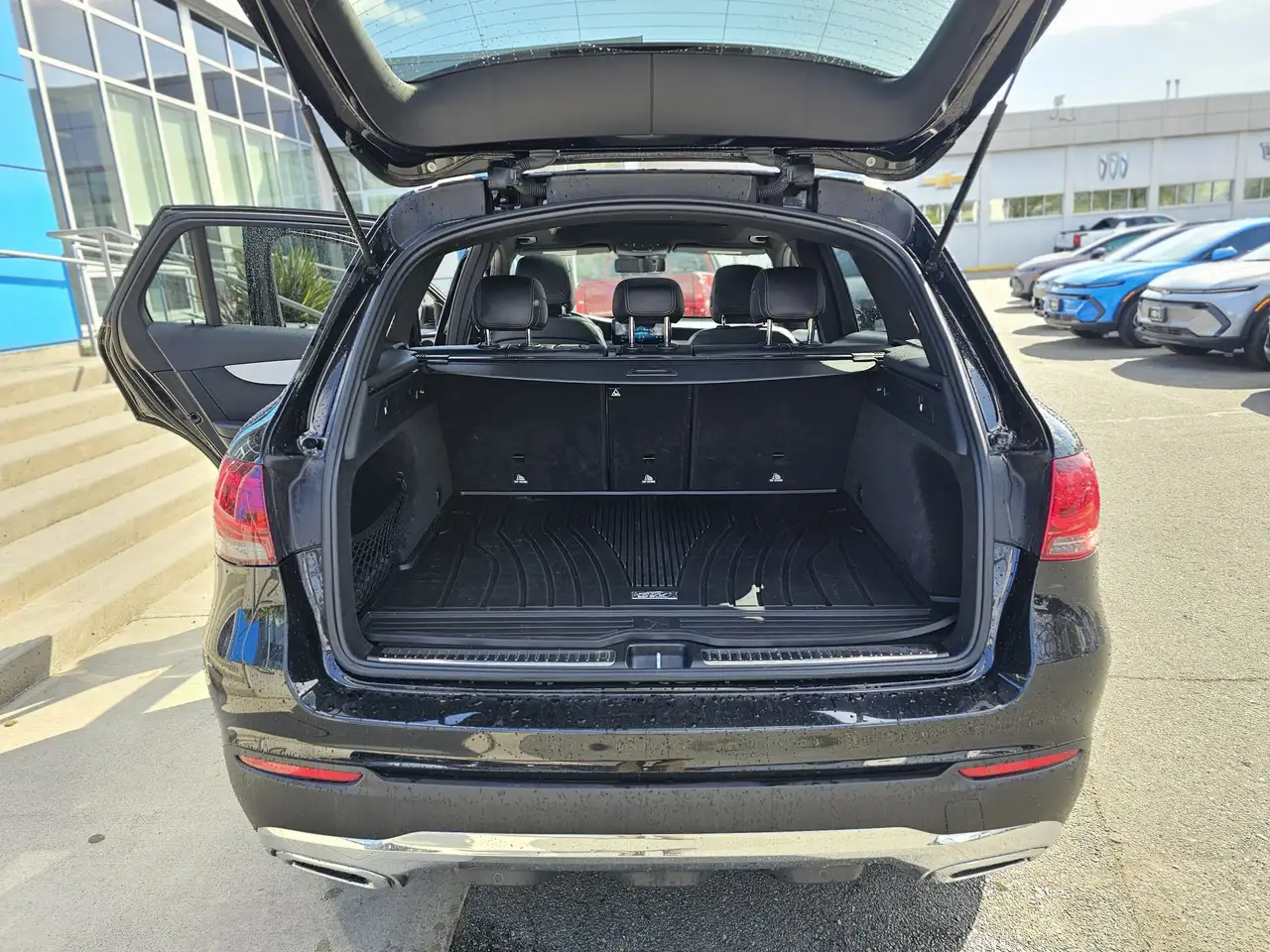 Mercedes-Benz GLC снимка Mercedes-Benz GLC