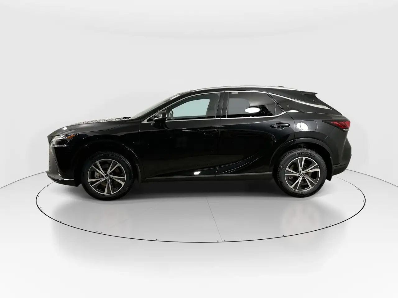 Lexus RX photo Lexus RX