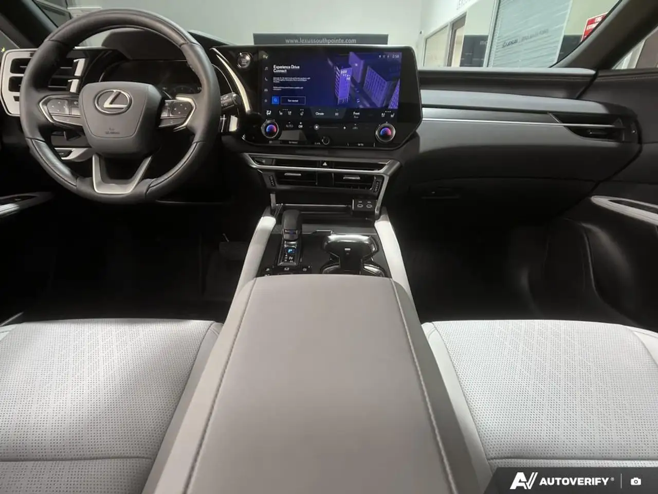Lexus RX fotografie Lexus RX