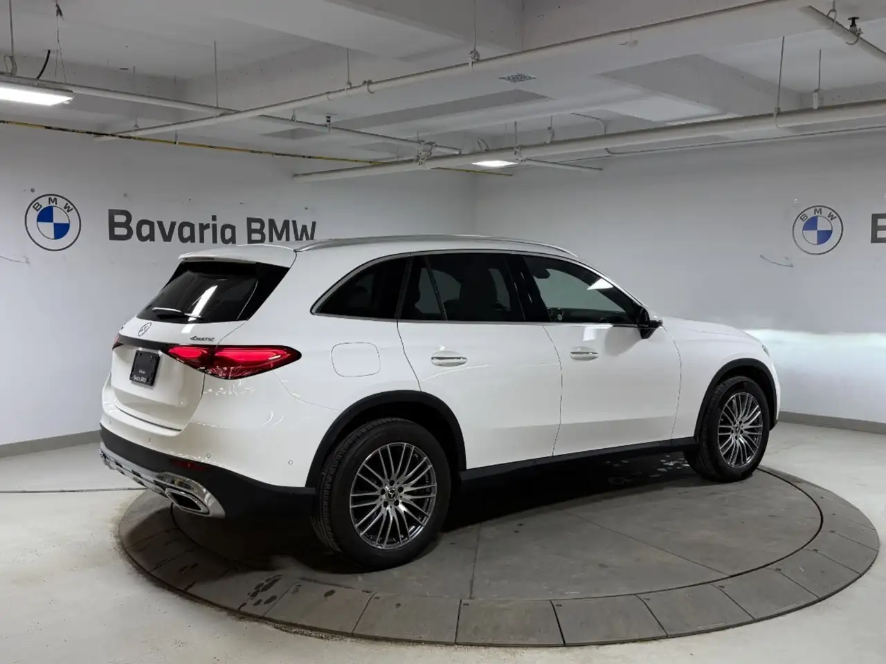 Mercedes-Benz GLC снимка Mercedes-Benz GLC