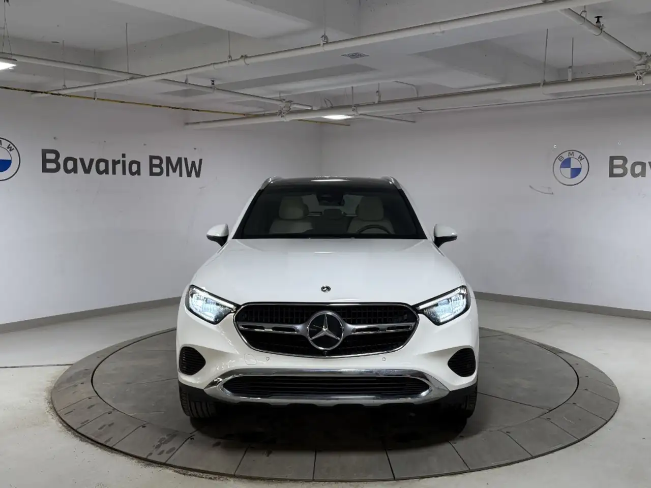 Mercedes-Benz GLC снимка Mercedes-Benz GLC