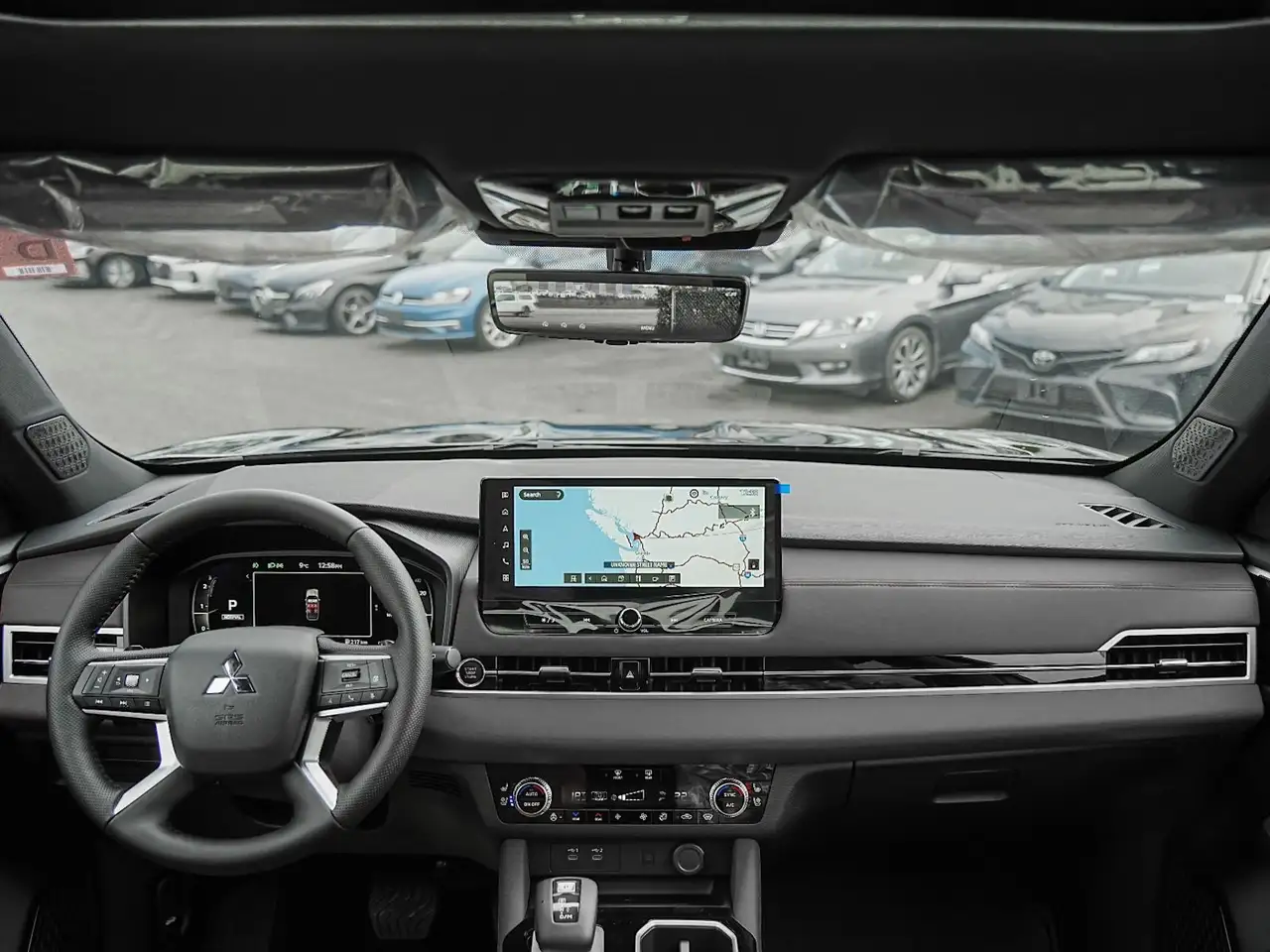 Mitsubishi Outlander снимка Mitsubishi Outlander