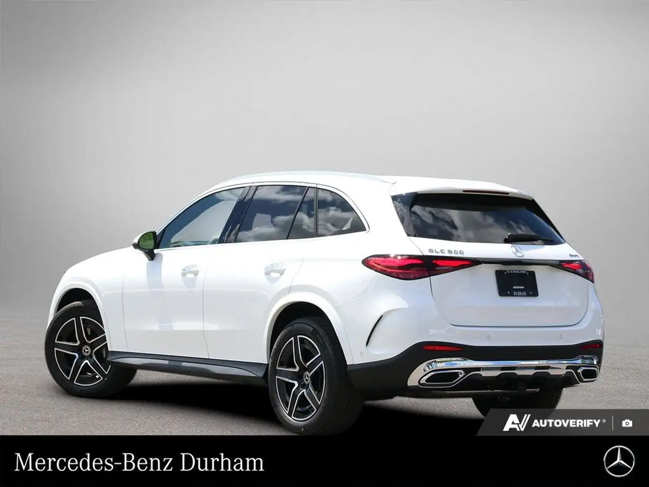 Mercedes-Benz GLC снимка Mercedes-Benz GLC