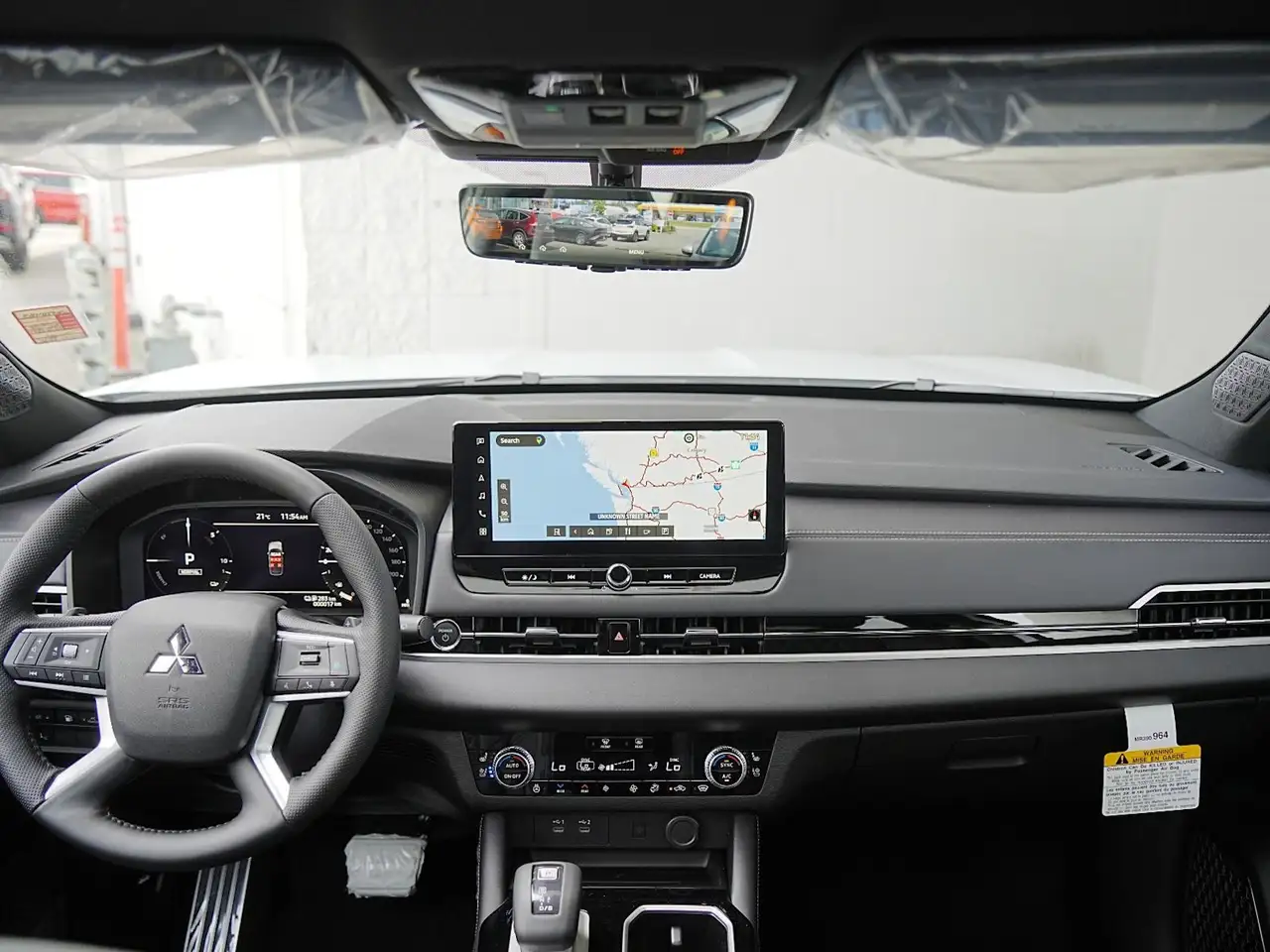 Mitsubishi Outlander photo Mitsubishi Outlander