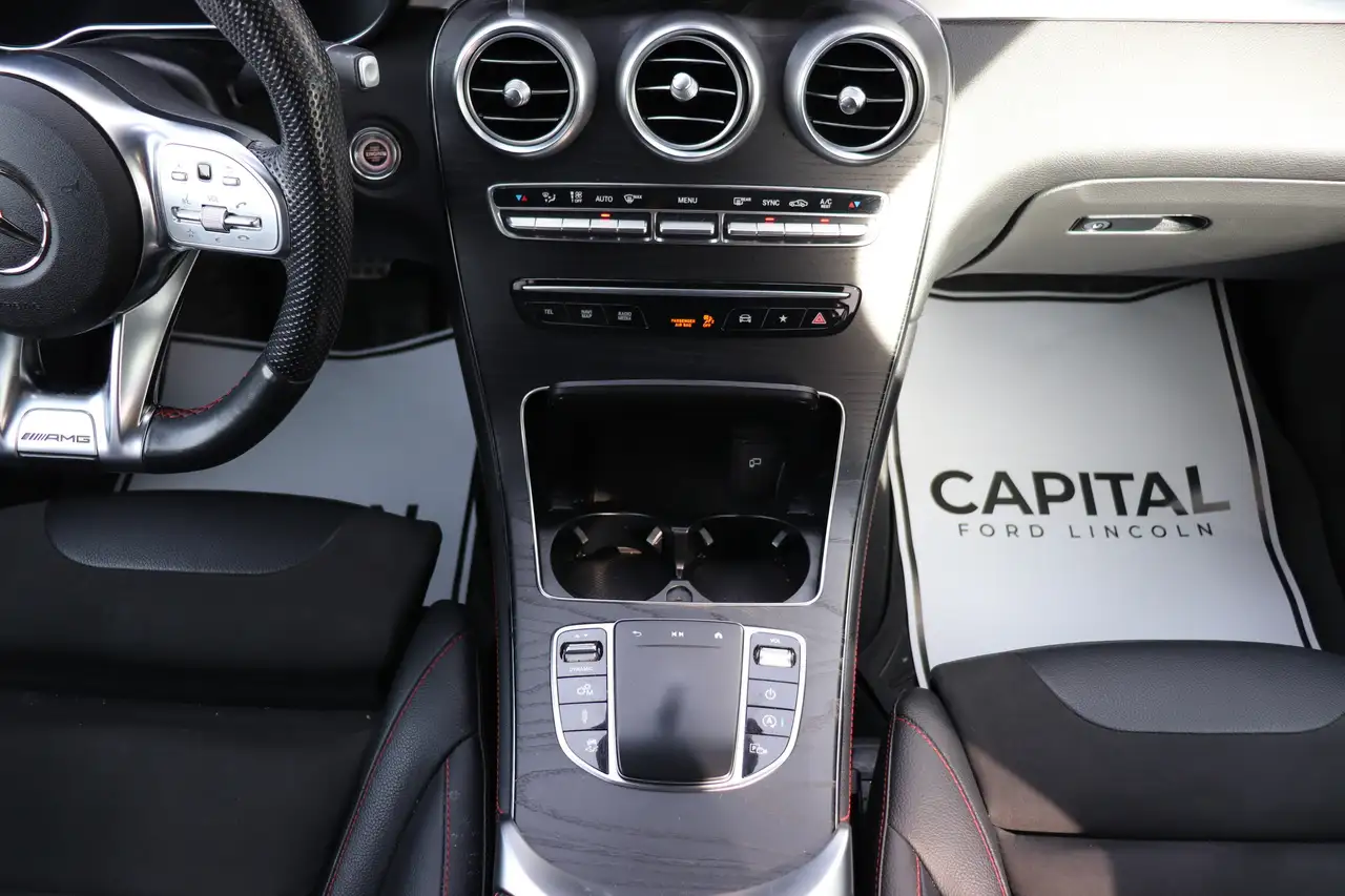 Mercedes-Benz GLC снимка Mercedes-Benz GLC