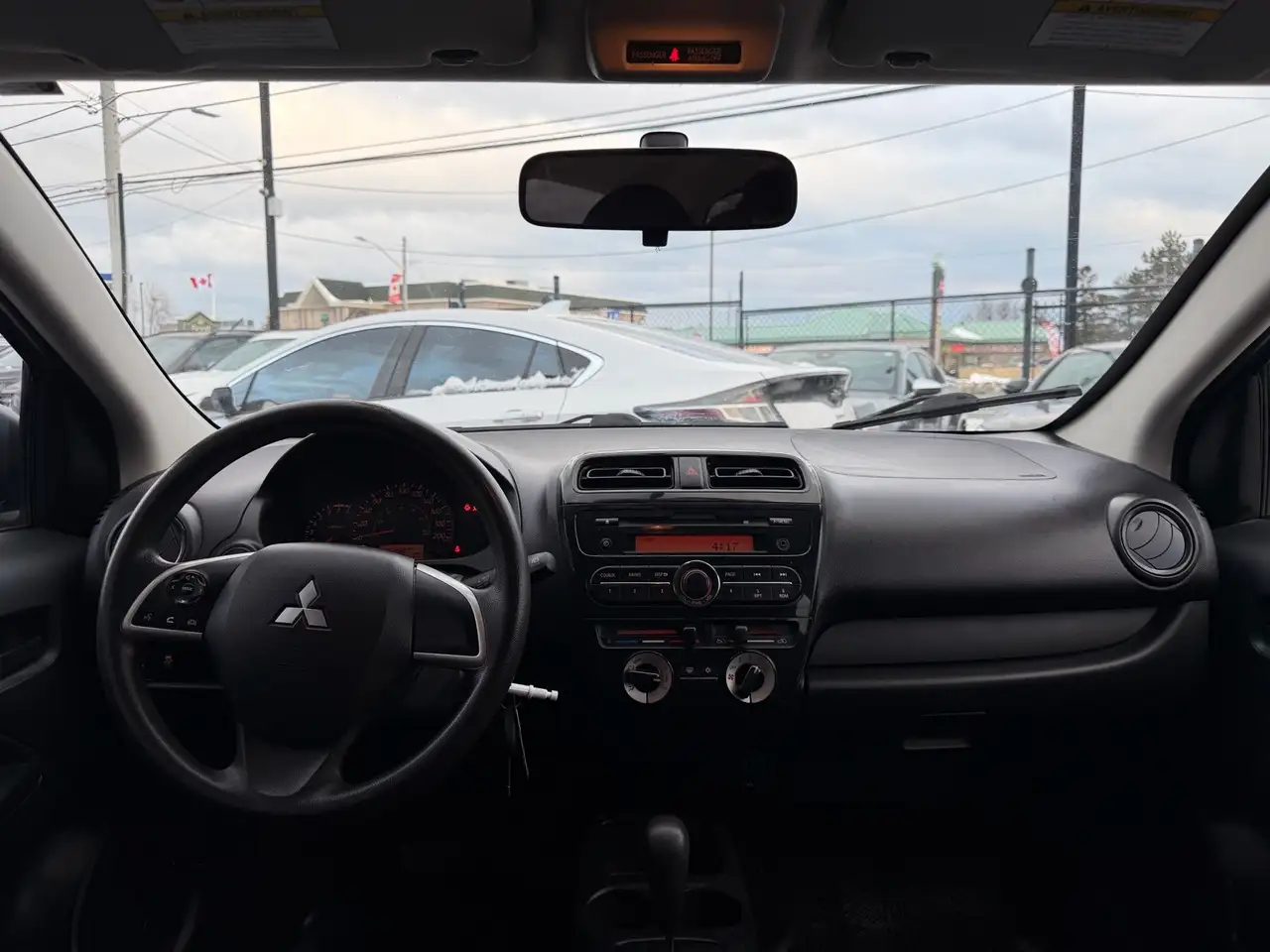 Mitsubishi Mirage photo Mitsubishi Mirage