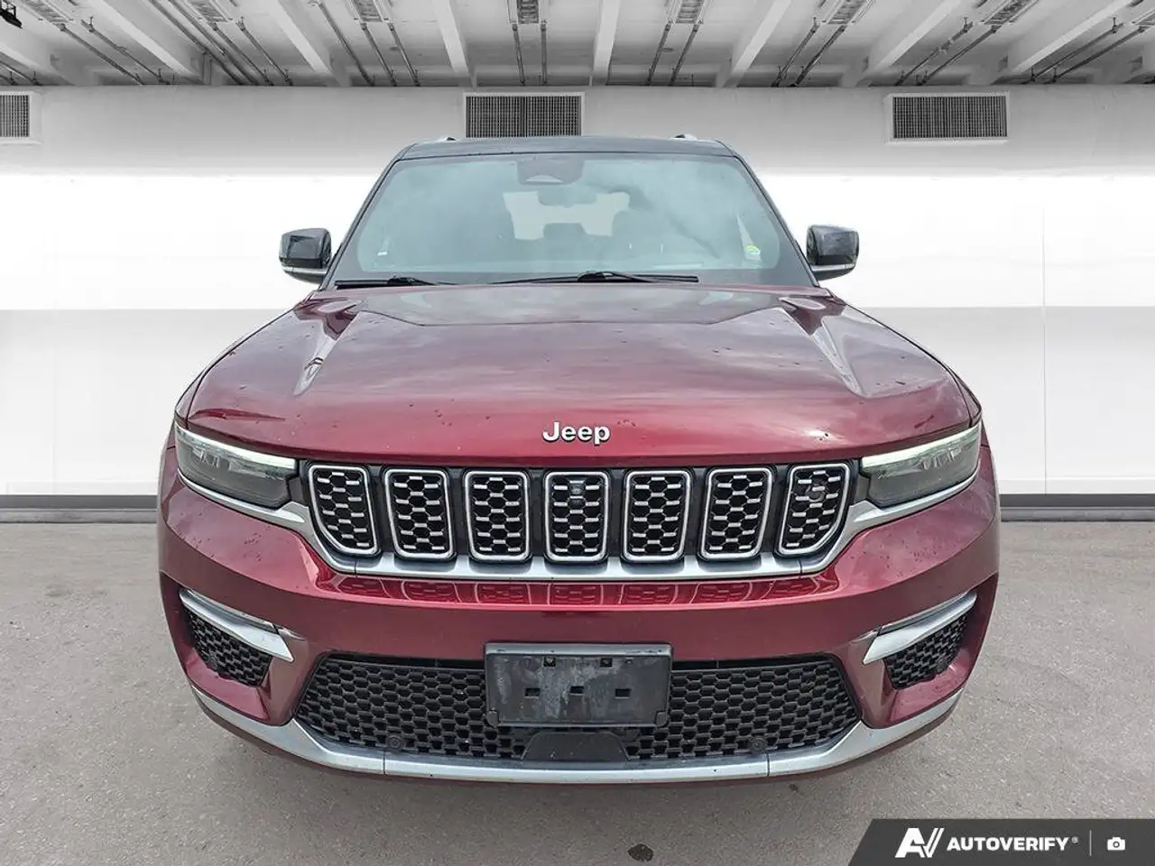 Jeep Grand Cherokee photo Jeep Grand Cherokee