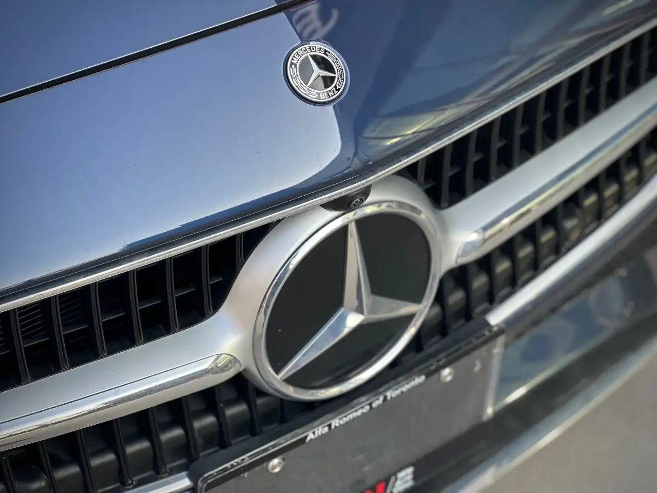 Mercedes-Benz C-Class снимка Mercedes-Benz C-Class