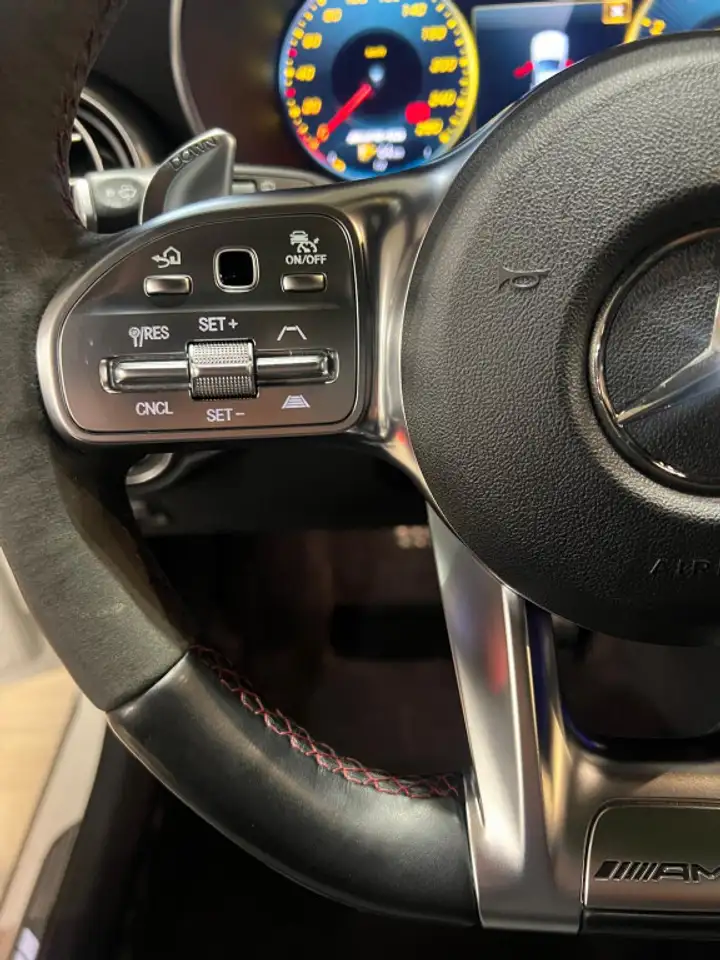 Mercedes-Benz GLC снимка Mercedes-Benz GLC