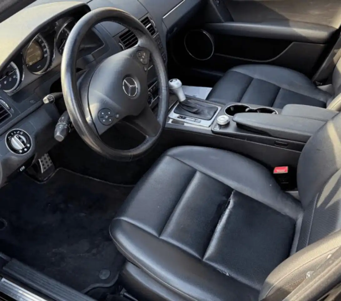 Mercedes-Benz C-Class fotografie Mercedes-Benz C-Class