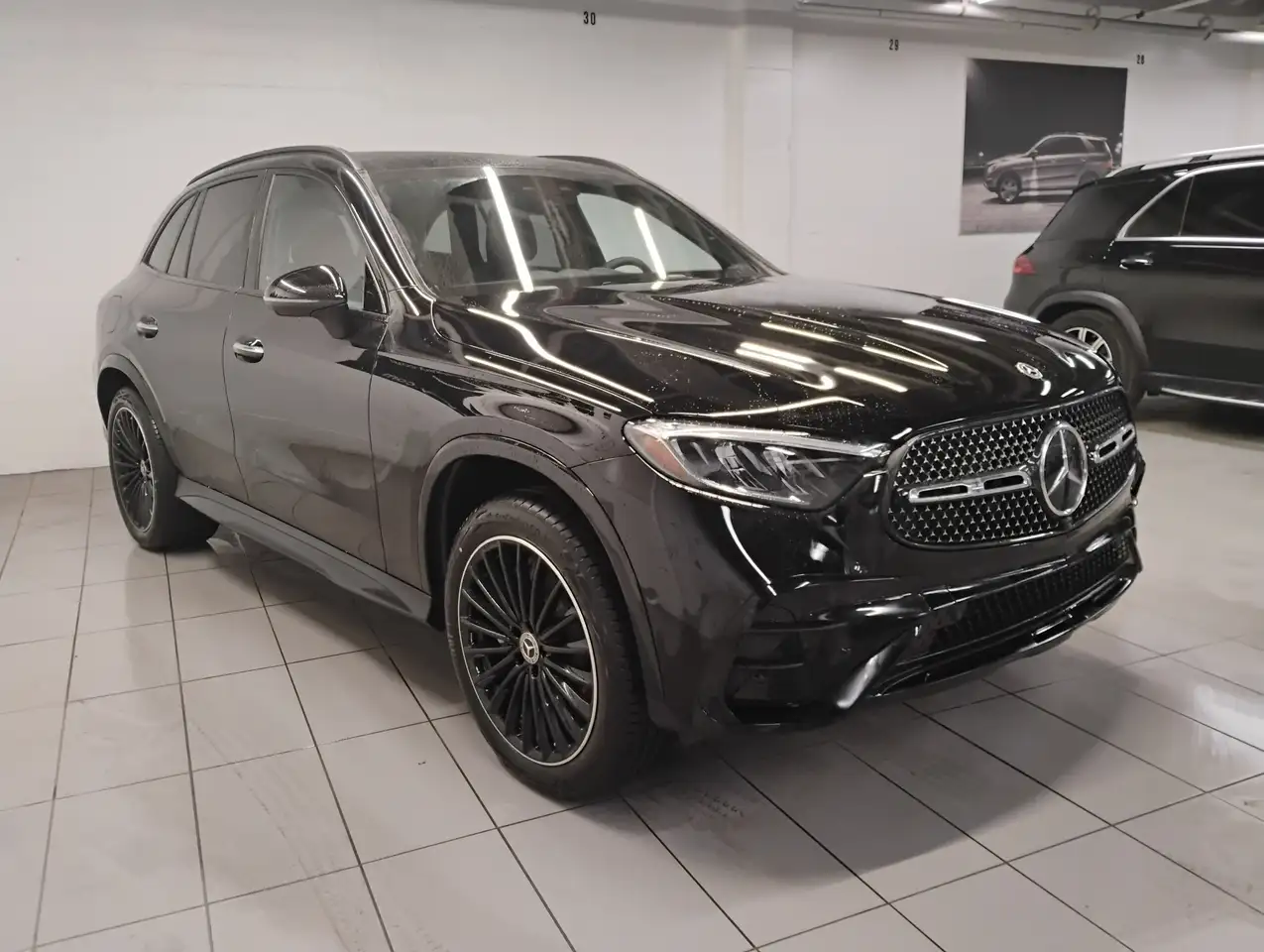 Mercedes-Benz GLC снимка Mercedes-Benz GLC