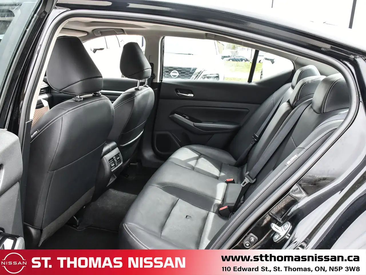 Nissan Altima fotografie Nissan Altima