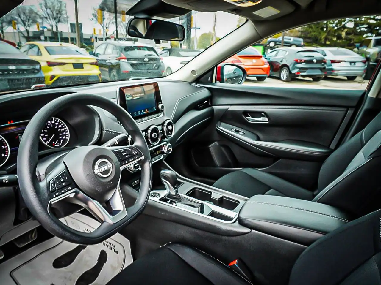 Nissan Sentra снимка Nissan Sentra
