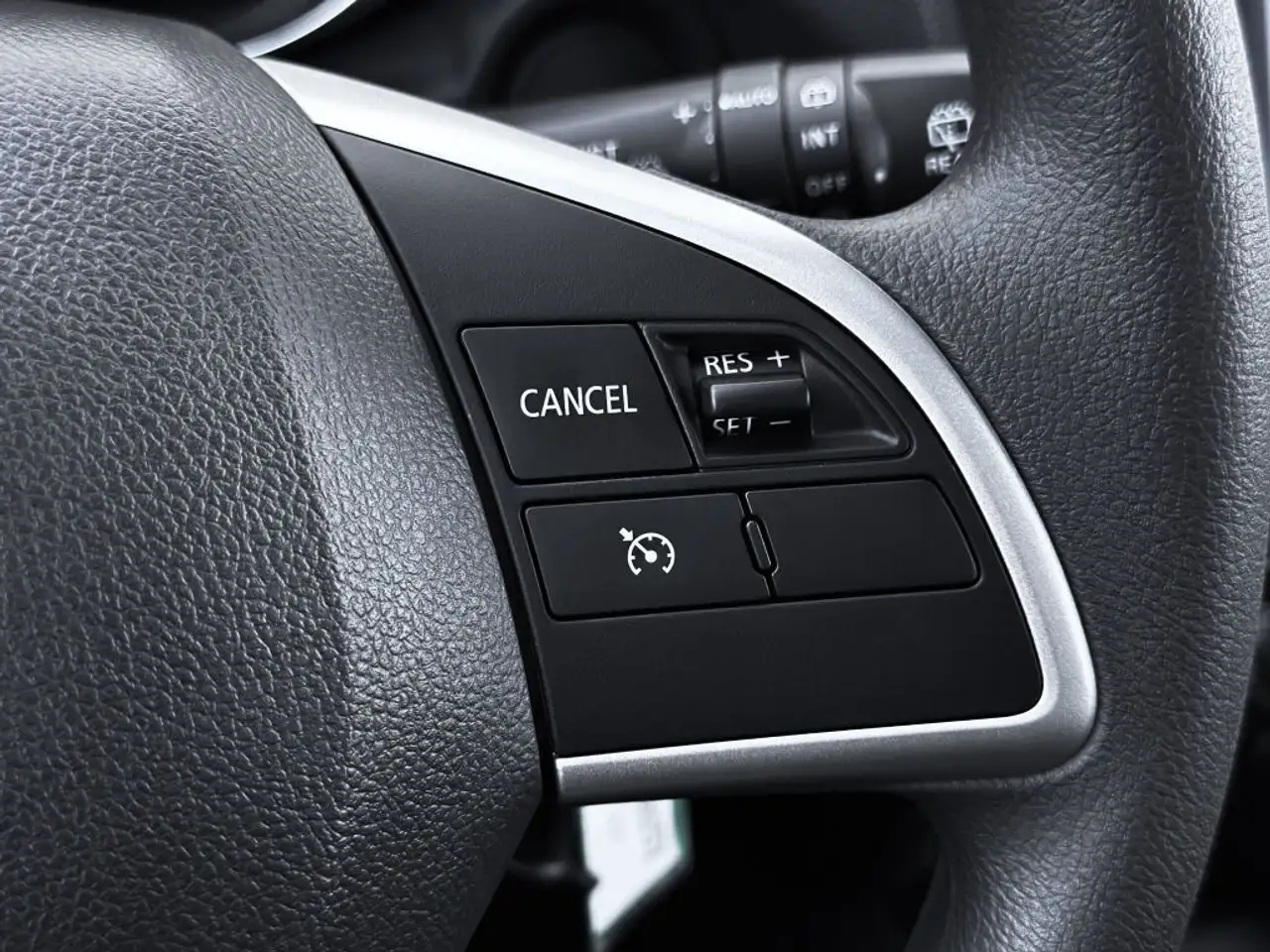 Mitsubishi RVR photo Mitsubishi RVR