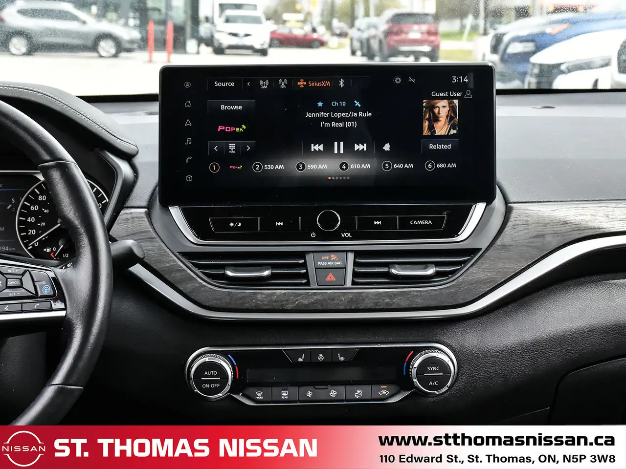 Nissan Altima fotografie Nissan Altima