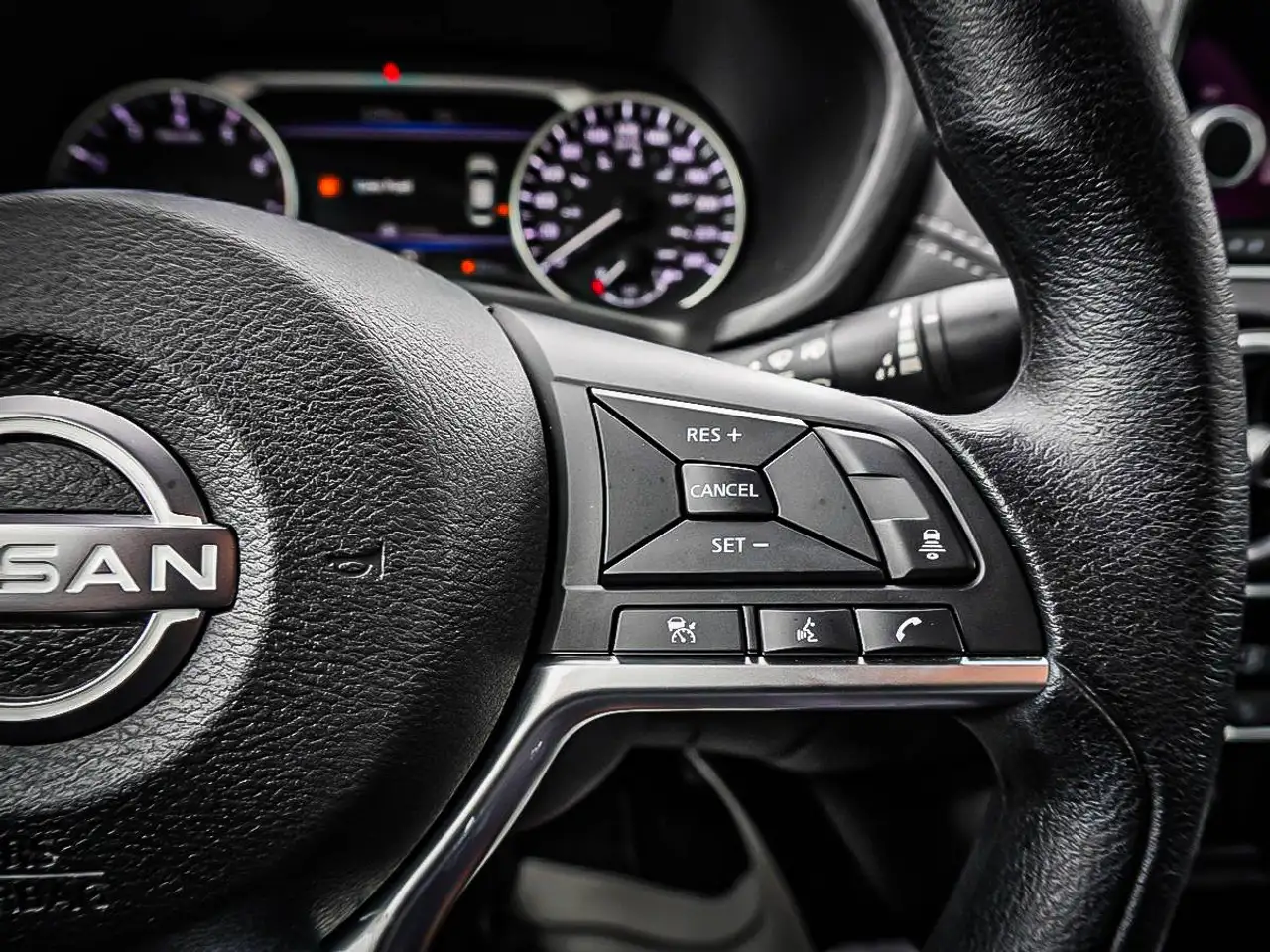 Nissan Sentra снимка Nissan Sentra