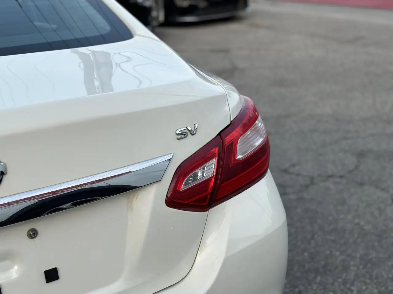 Nissan Altima снимка Nissan Altima
