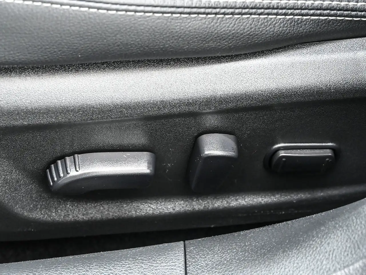 Nissan Altima снимка Nissan Altima