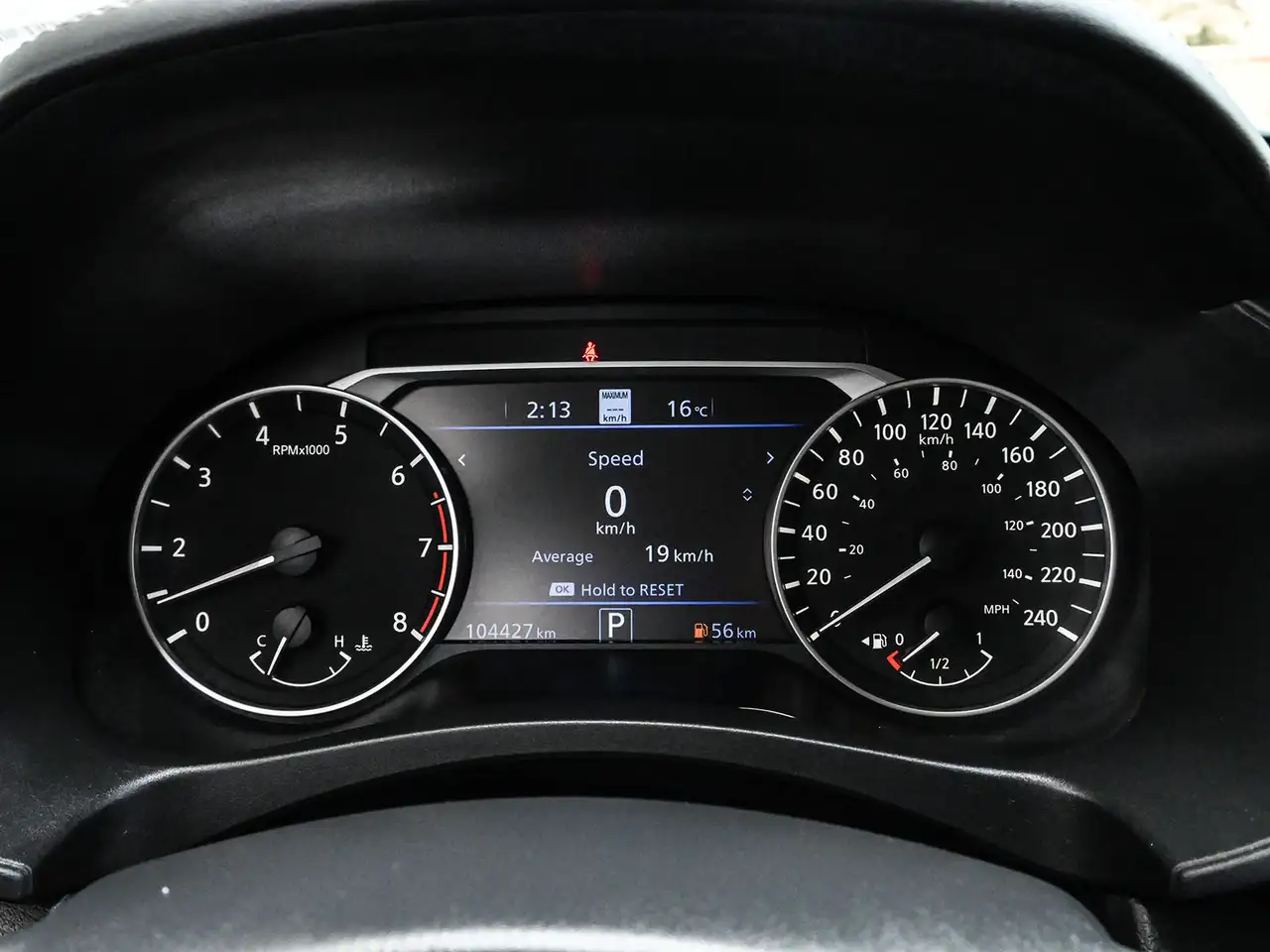 Nissan Altima снимка Nissan Altima