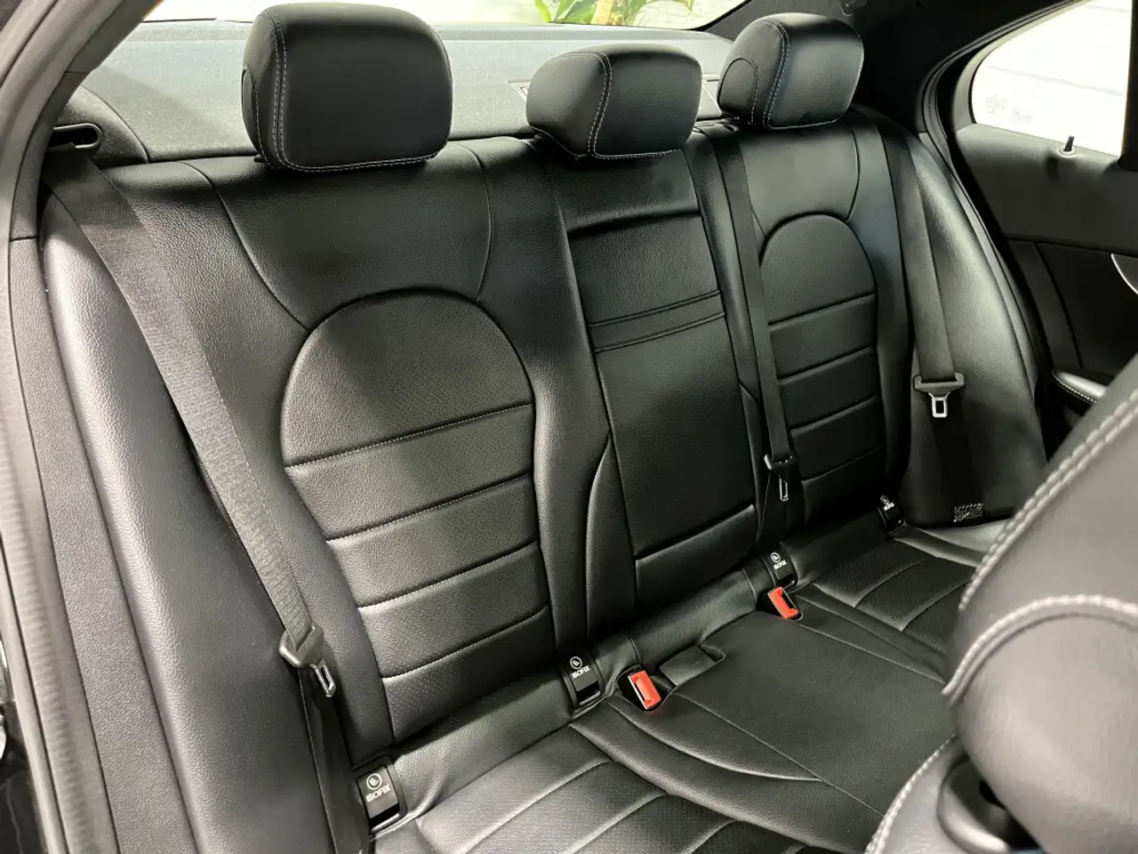 Mercedes-Benz C-Class fotografie Mercedes-Benz C-Class