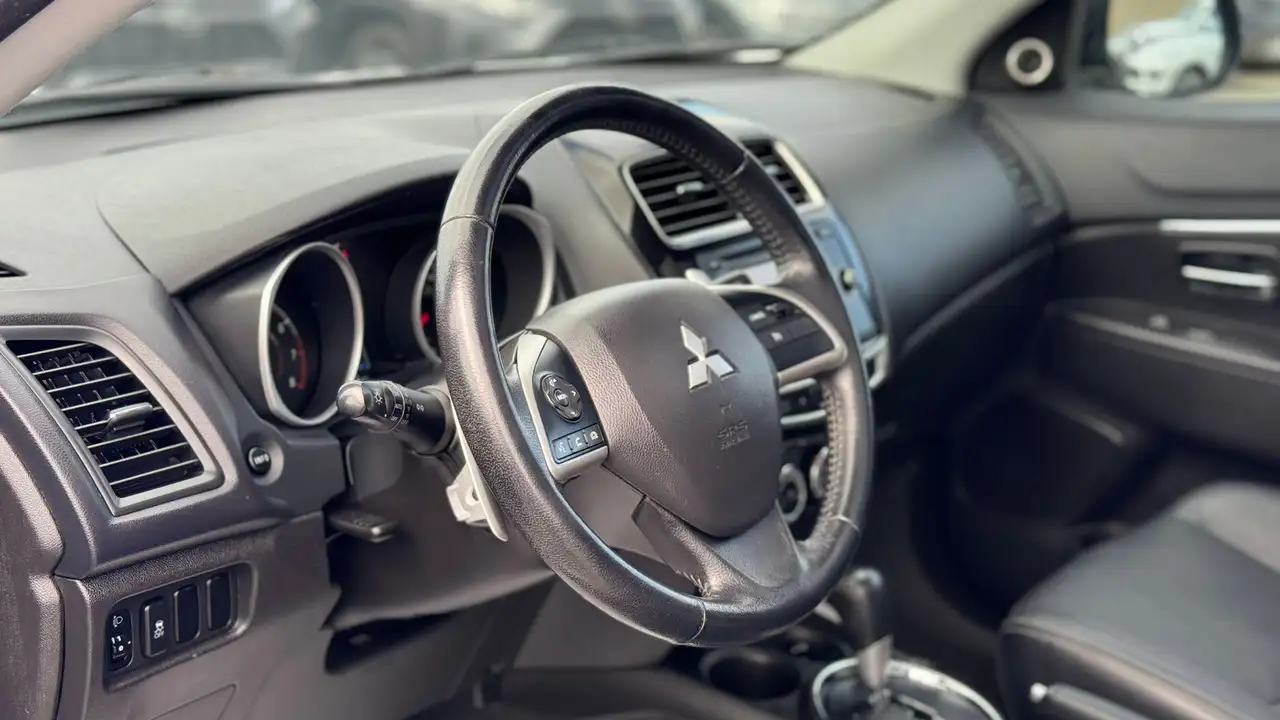 Mitsubishi RVR снимка Mitsubishi RVR
