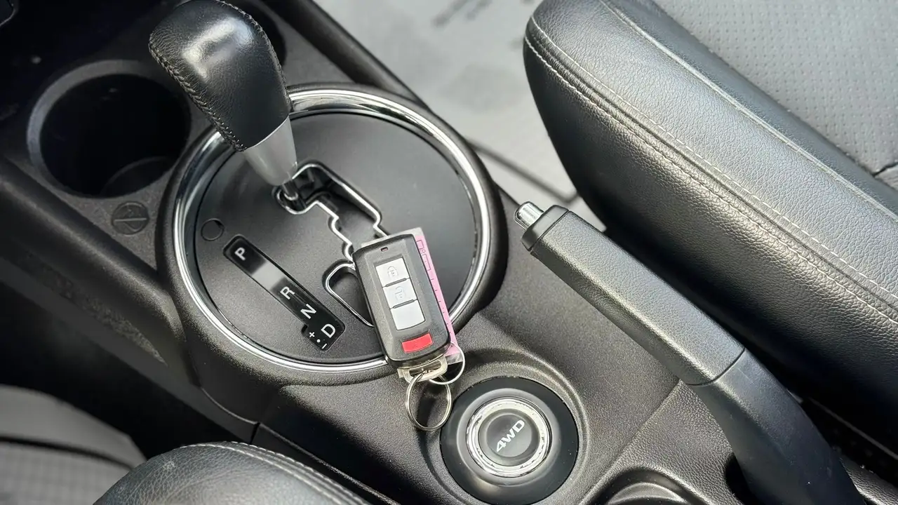 Mitsubishi RVR снимка Mitsubishi RVR