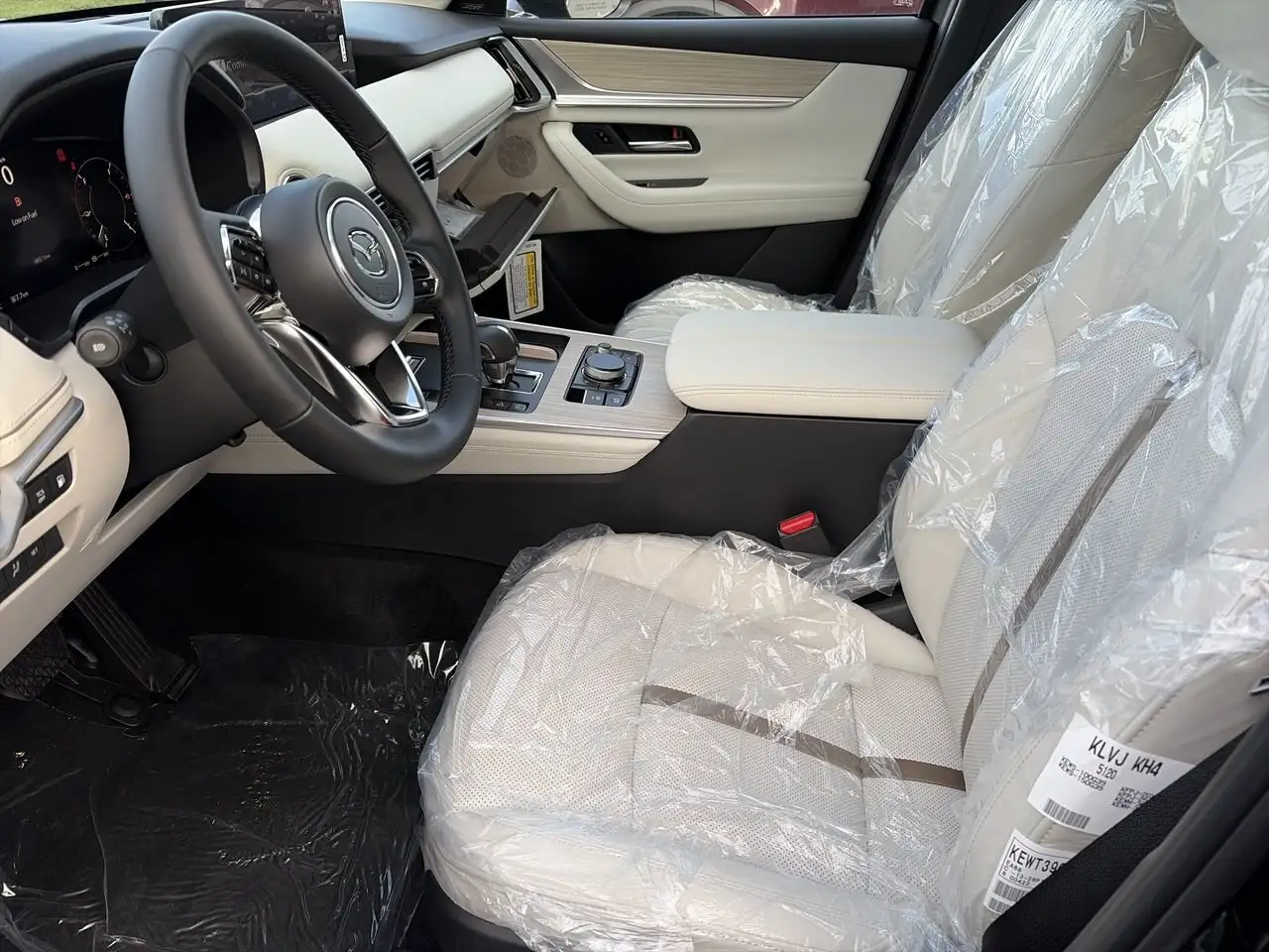 Mazda CX-90 PHEV снимка Mazda CX-90 PHEV