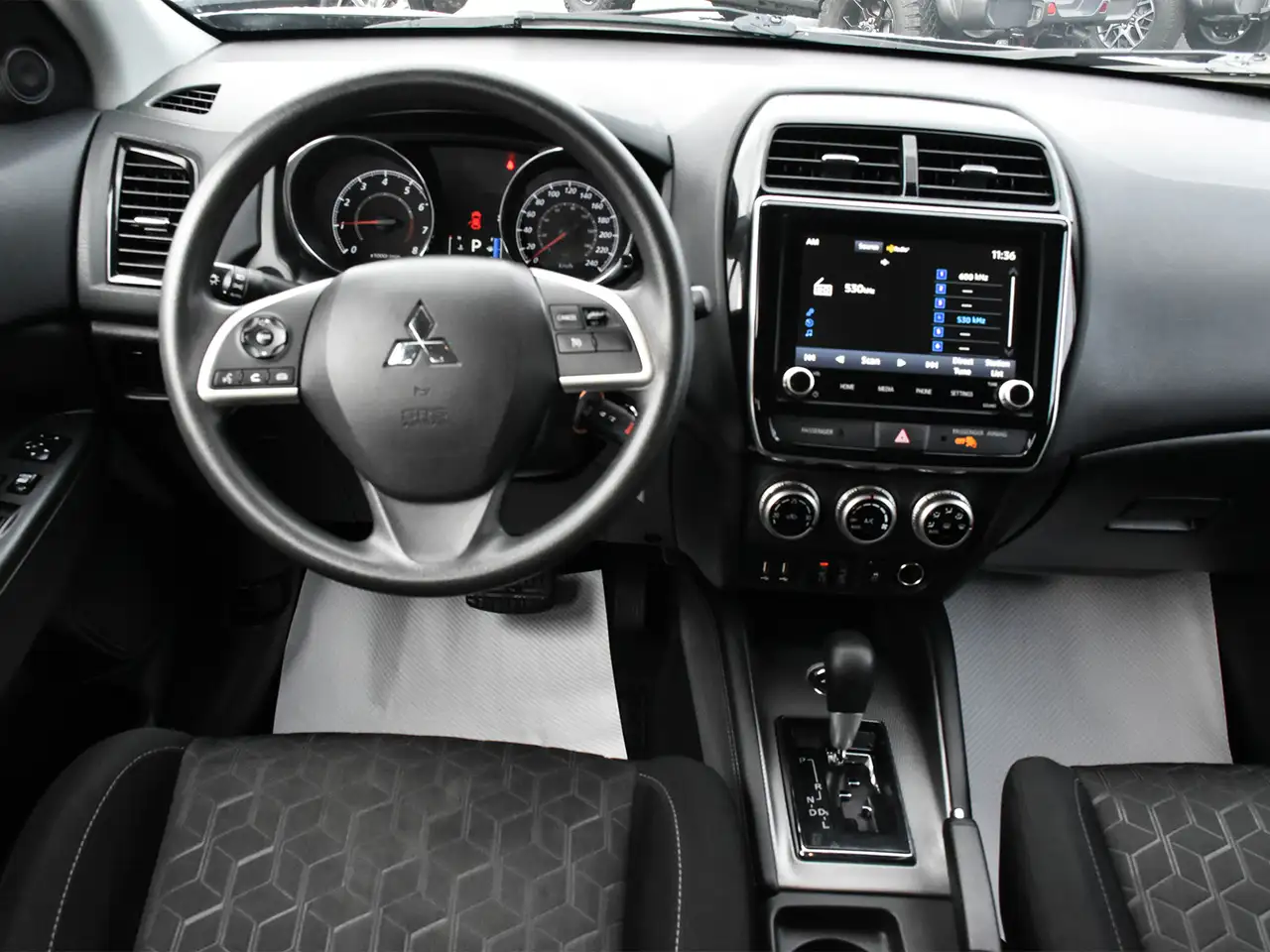 Mitsubishi RVR снимка Mitsubishi RVR